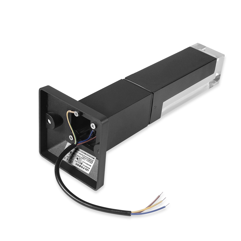 กลางแจ้ง LED กันน้ําสวนคอลัมน์ - Outdoor Power Post บทวิจารณ์และราคา